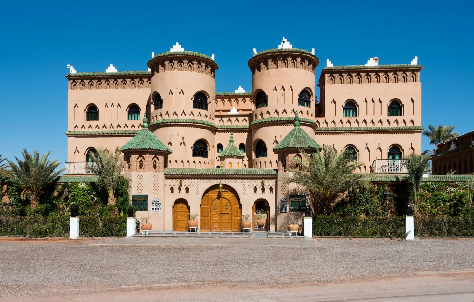 OZ Palace — source photograph.
