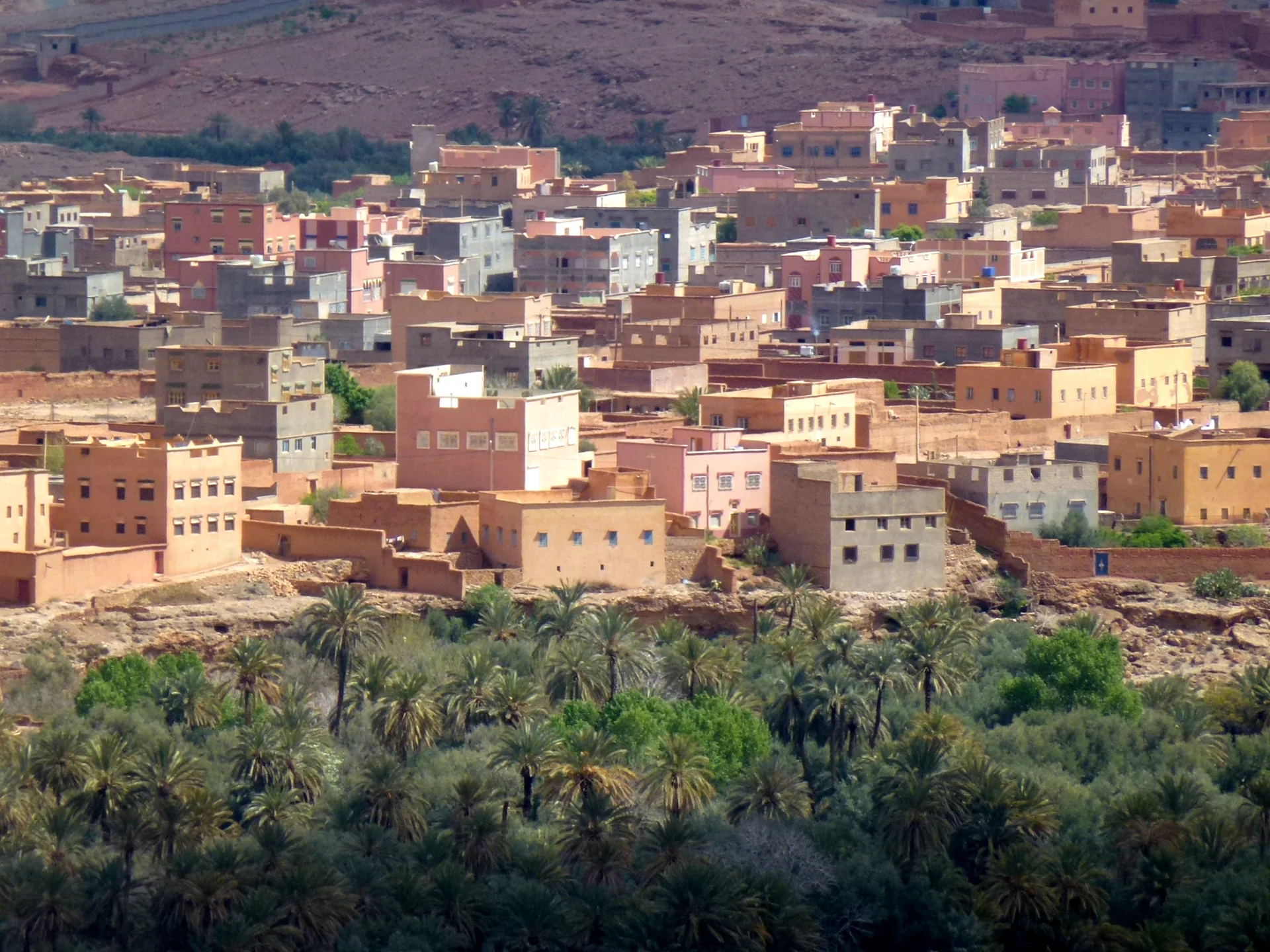 Tinghir — source photograph.