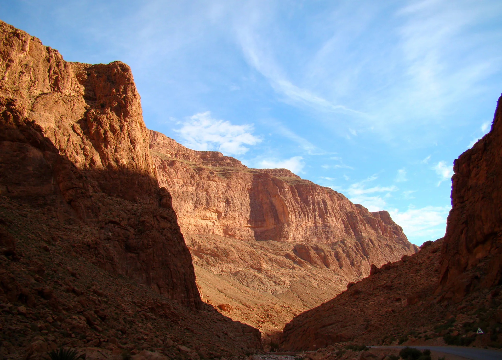 Todgha Gorges — source photograph.